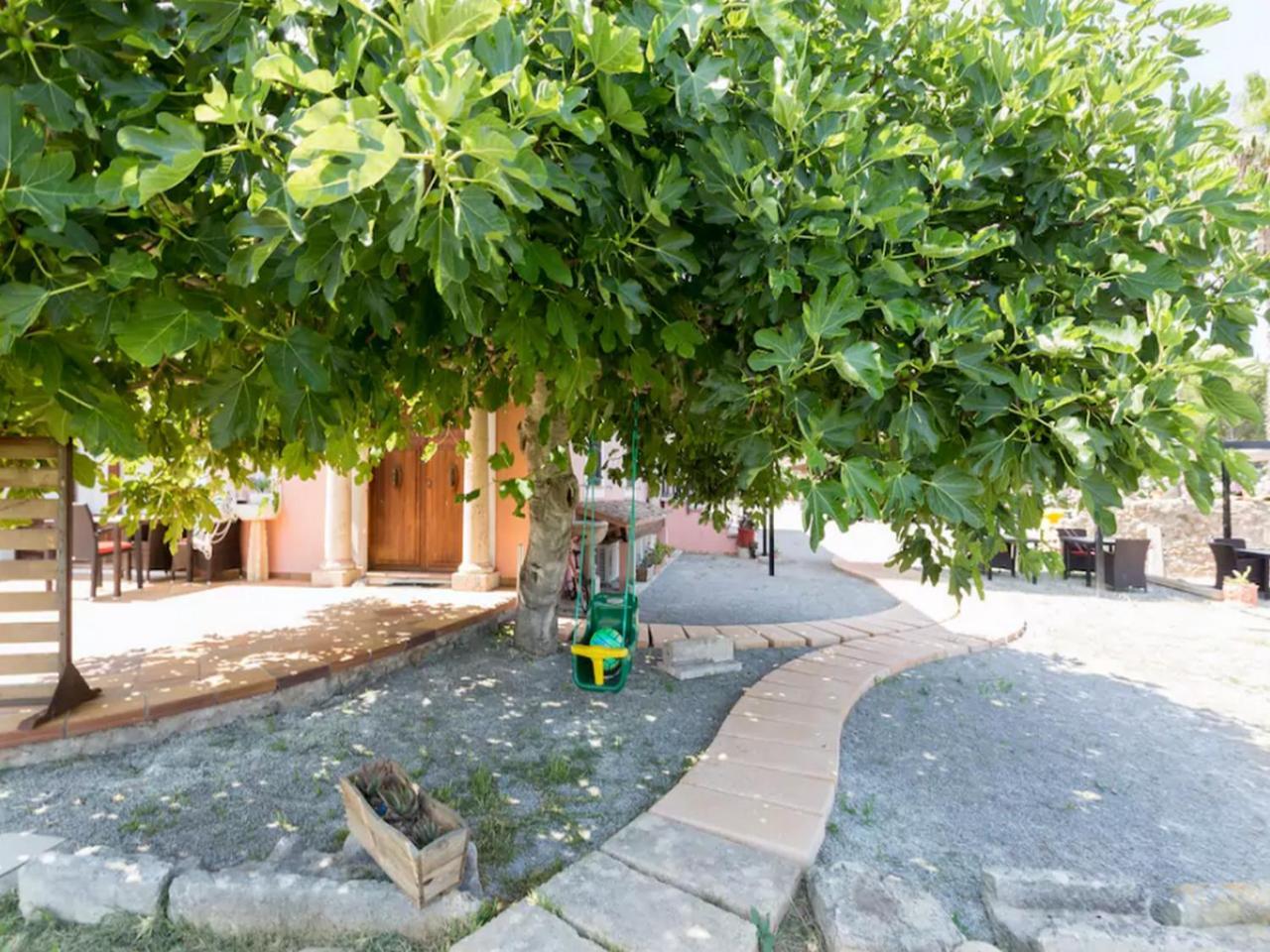 Puerto De Pollensa Villas And Apartments, With Private Mountain Ideal For Runners, Trailers,Near Puerto Pollensa Beach Approximately 5 Minutes Walking, Unique Experience In A Ullal Old Typical Mallorca House With Private Mountain And Near To The Beac Buitenkant foto